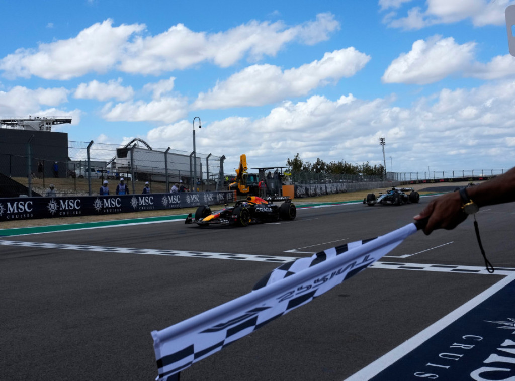 F1: Ferstapen pobednik sprint trke za Veliku nagradu SAD, Pjastri i Noris odustali posle sudara