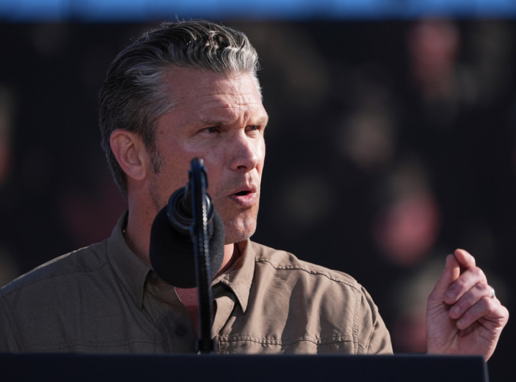 Hegset: U napadu SAD na brod za šverc droge kolumbijske gerile ubijene tri osobe