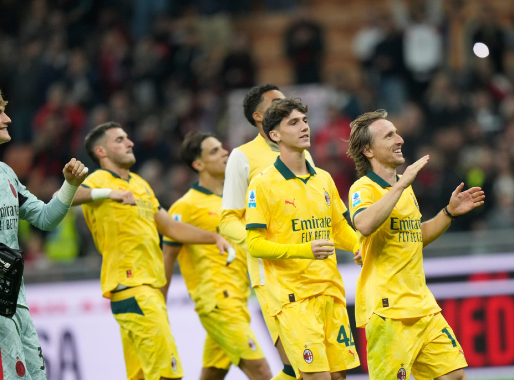 Milan pobedom protiv Fiorentine preuzeo lidersko mesto, Rafael Leao dvostruki strelac