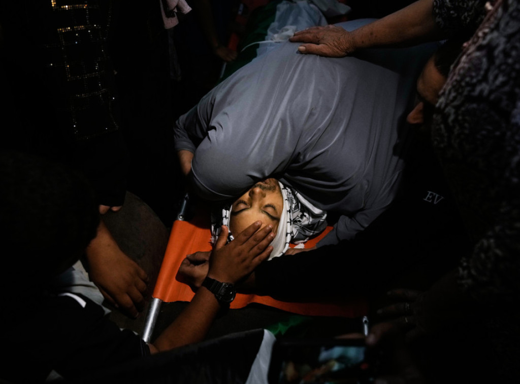 Hamas najavio da će večeras predati Izraelu telo još jednog taoca