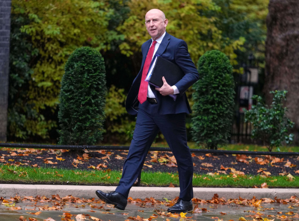 Hili: Spremni smo da potrošimo više od 100 miliona funti za britanske snage u Ukrajini