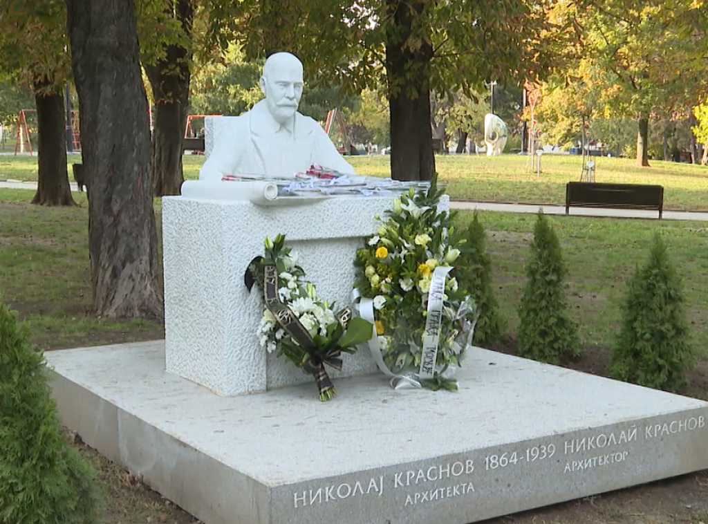 U Malom Tašmajdanu predstavnici Beograda i Moskve položili venac na spomeniku Nikolaju Krasnovu