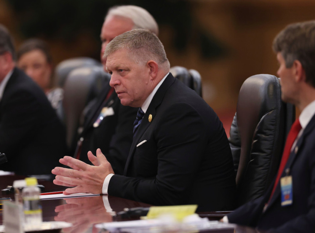 Robert Fico: Podrška 19. paketu sankcija Rusiji ako Evropska unija razmotri auto-industriju i energente