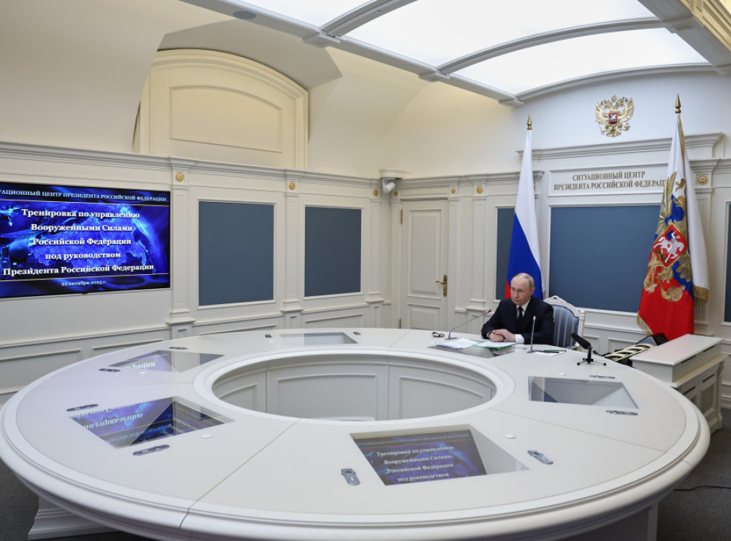Vladimir Putin predvodio vežbu strateških nuklearnih snaga Rusije