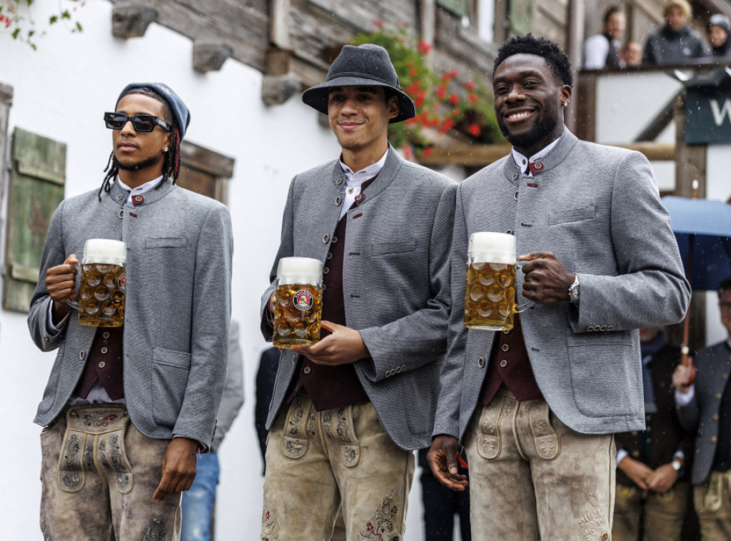 Fudbaler Bajerna Džamal Musijala se vratio treninzima