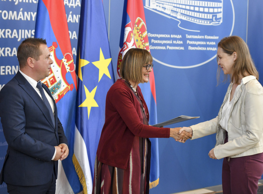 Maja Gojković: Cilj Pokrajinske vlade je da svako dete ima jednake uslove za školovanje