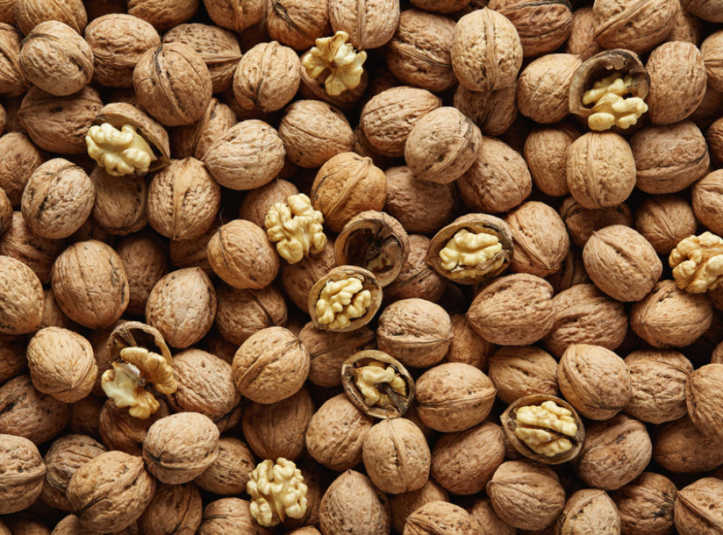 Francuskom farmeru ukradeno dva miliona oraha