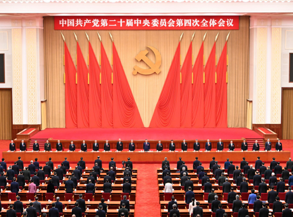 Centralni komitet Komunističke partije Kine usvojio preporuke za naredni petogodišnji plan