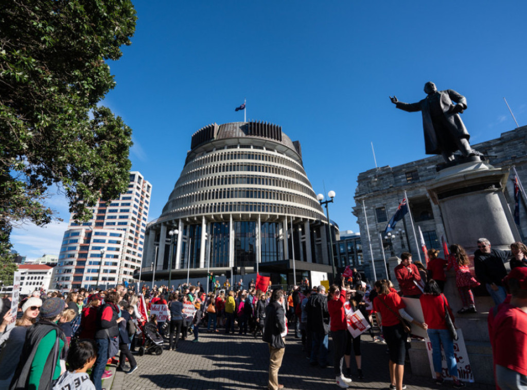 Novi Zeland: Više od 100.000 zaposlenih u javnom sektoru na protestu zbog uslova rada