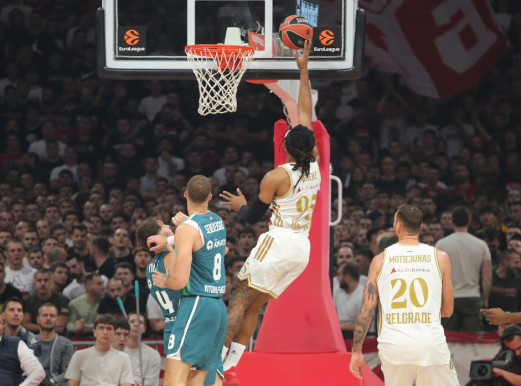 Košarkaši Crvene zvezde ubedljivo pobedili Baskoniju u Areni