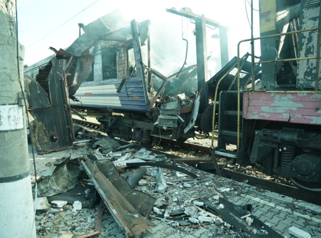 Granata eksplodirala na peronu železničke stanice u Ukrajini, četvoro poginulo