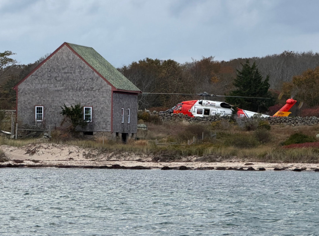 Kod jugozapadne obale Turske potonuo gumeni čamac, nastradalo najmanje 14 migranata