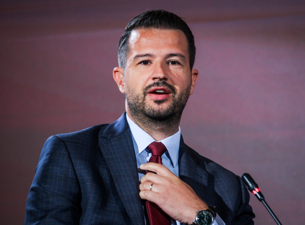 Milatović: Mitropolit Amfilohije ostavio dubok, neizbrisiv trag u istoriji Crne Gore