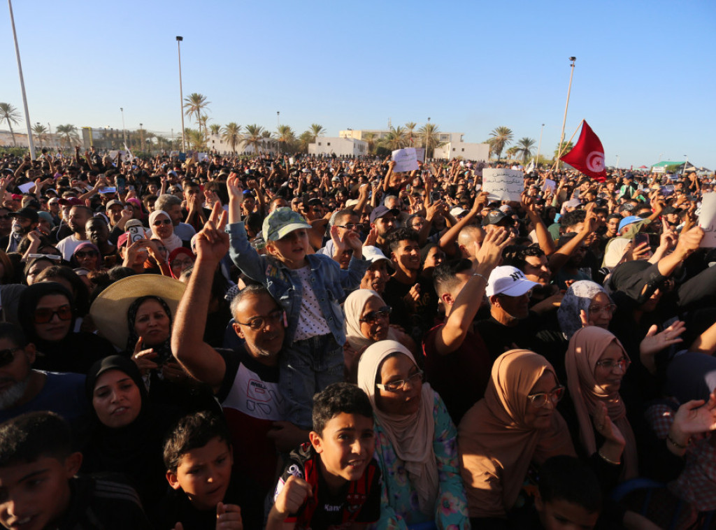 U Tunisu stotine građana učestvovalo u protestu zbog zagađenja u Gabesu