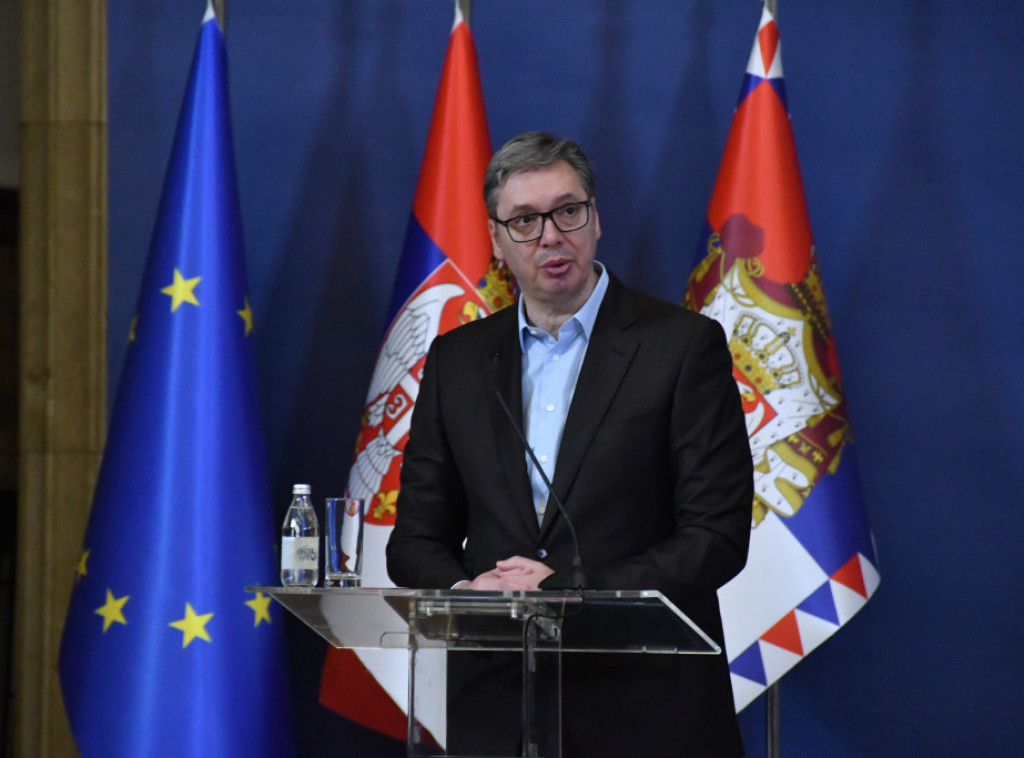 Vučić čestitao Konoli na pobedi: Njen mandat će ojačati odnose Srbije i Irske