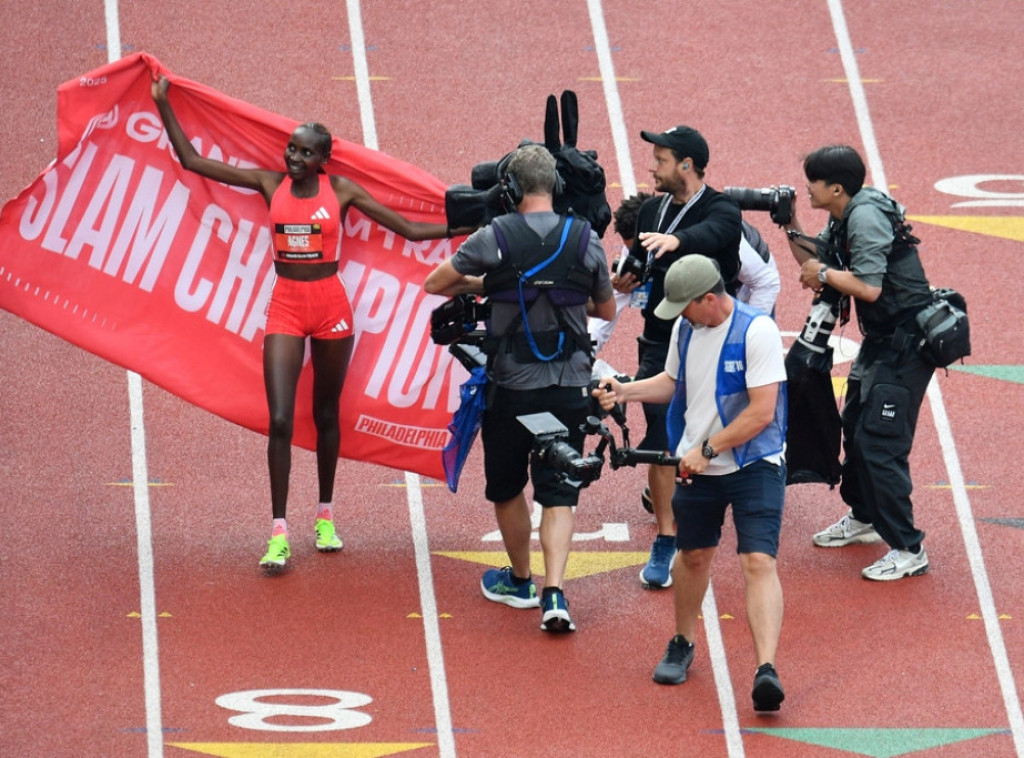 Kejelča i Ngetič odbranili titule na polumaratonu u Valensiji