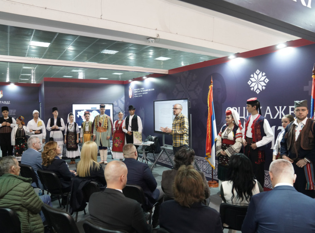 Uprava za dijasporu organizovala predstavljanje nošnji Srba u regionu