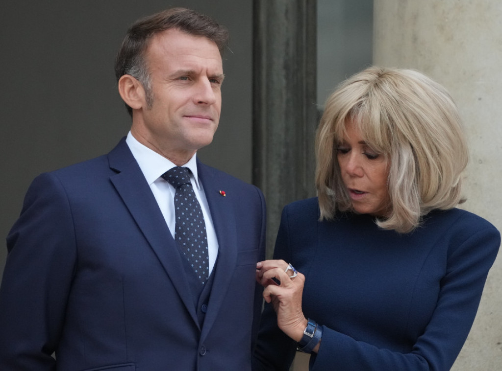 Pred pariskim sudom 10 osoba zbog objava i tvrdnji da je Brižit Makron muškarac