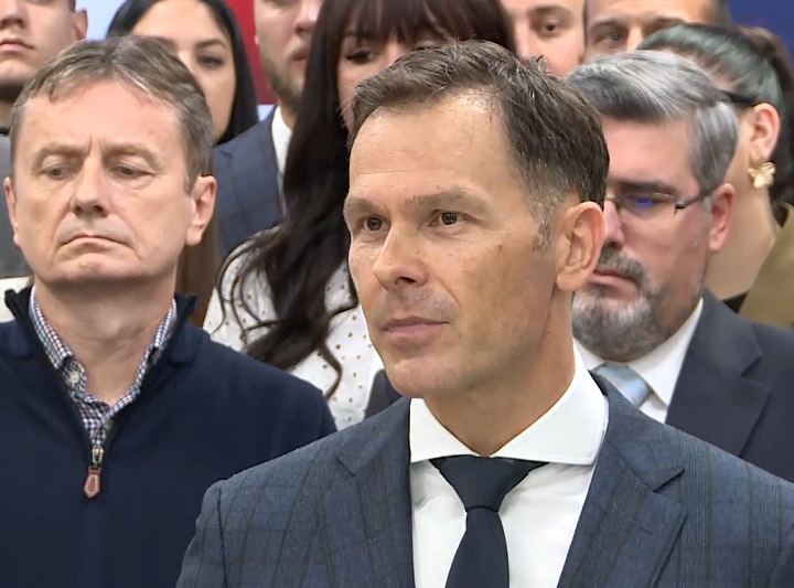 SNS obeležila stranačku slavu; Mali: SNS okuplja ideja snažne i napredne Srbije