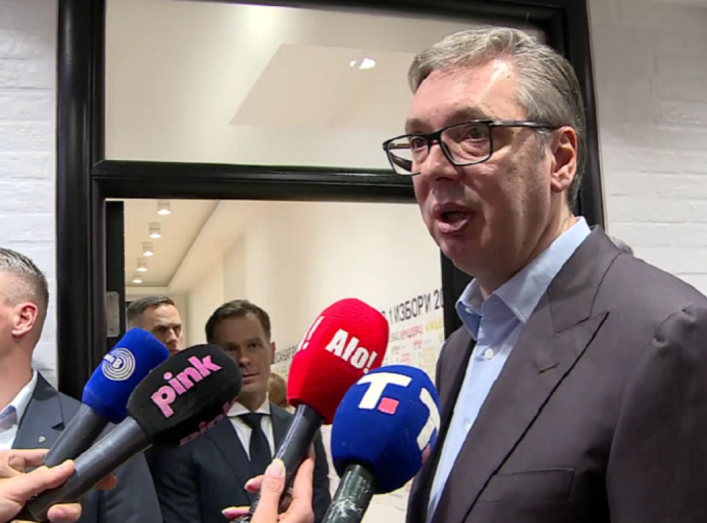 Vucic: Discussions with IMF difficult, NIS biggest risk