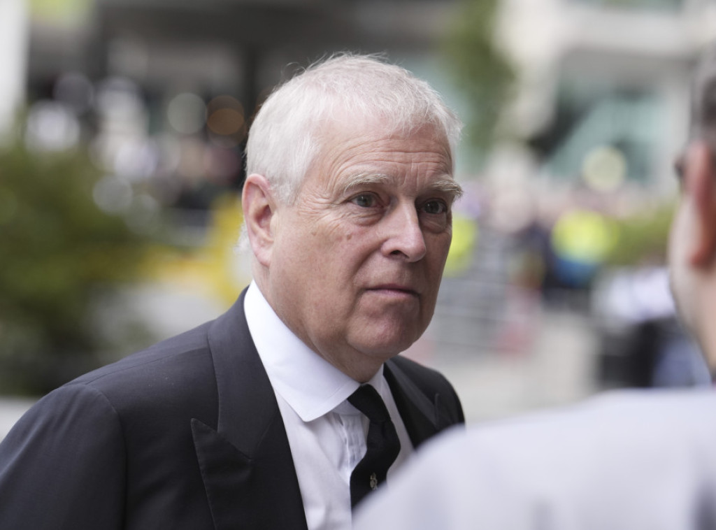 Princ Endru ugostio Epstina, Maksvel i Vajnstina u Kraljevskoj loži 2006. godine