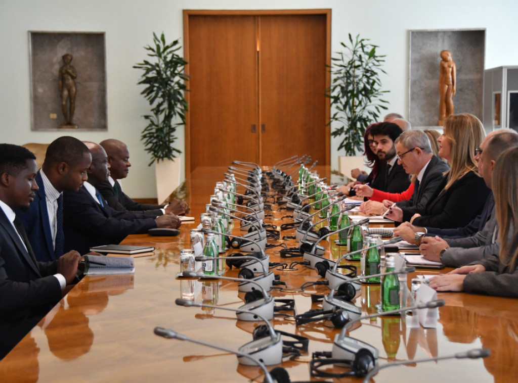 Ministar Glamočić sastao se sa delegacijom DR Kongo: Srbija spremna da pomogne u razvoju poljoprivrede