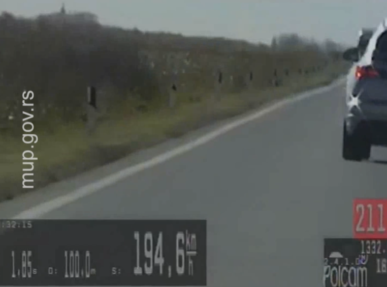 MUP: Na putu Kikinda - Zrenjanin vozio 206 km/h na mestu gde je ograničenje 80