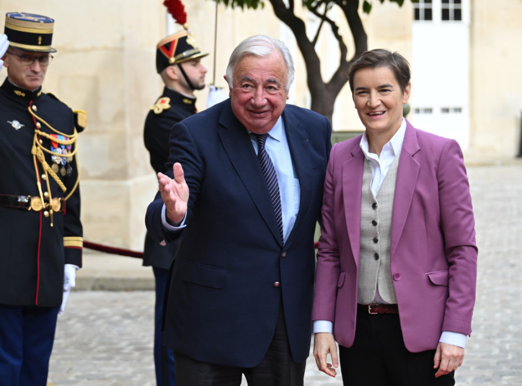Brnabic meets with French Senate speaker in Paris