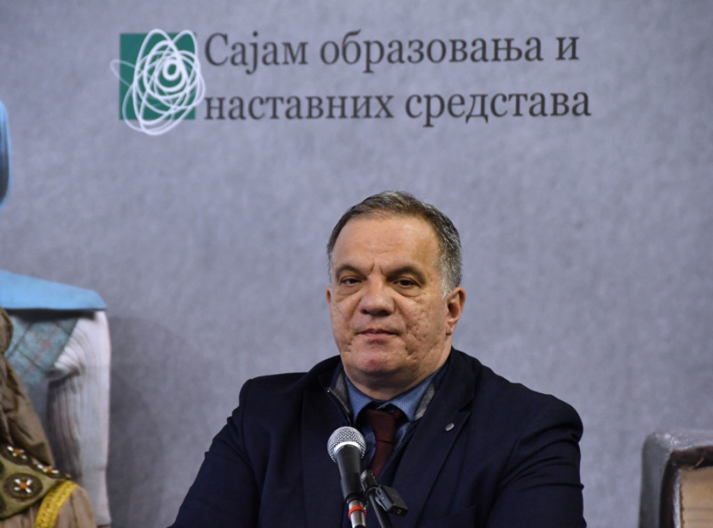 Dejan Vuk Stanković otvorio Sajam obrazovanja: Prioritet budućeg razvoja ulaganje u obrazovanje