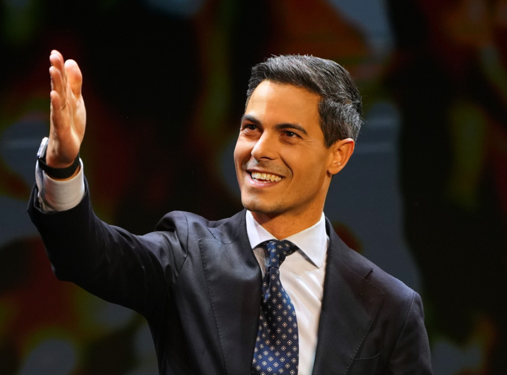 Holandija: Lider centrista Rob Jeten najavio stabilnu koalicionu vladu