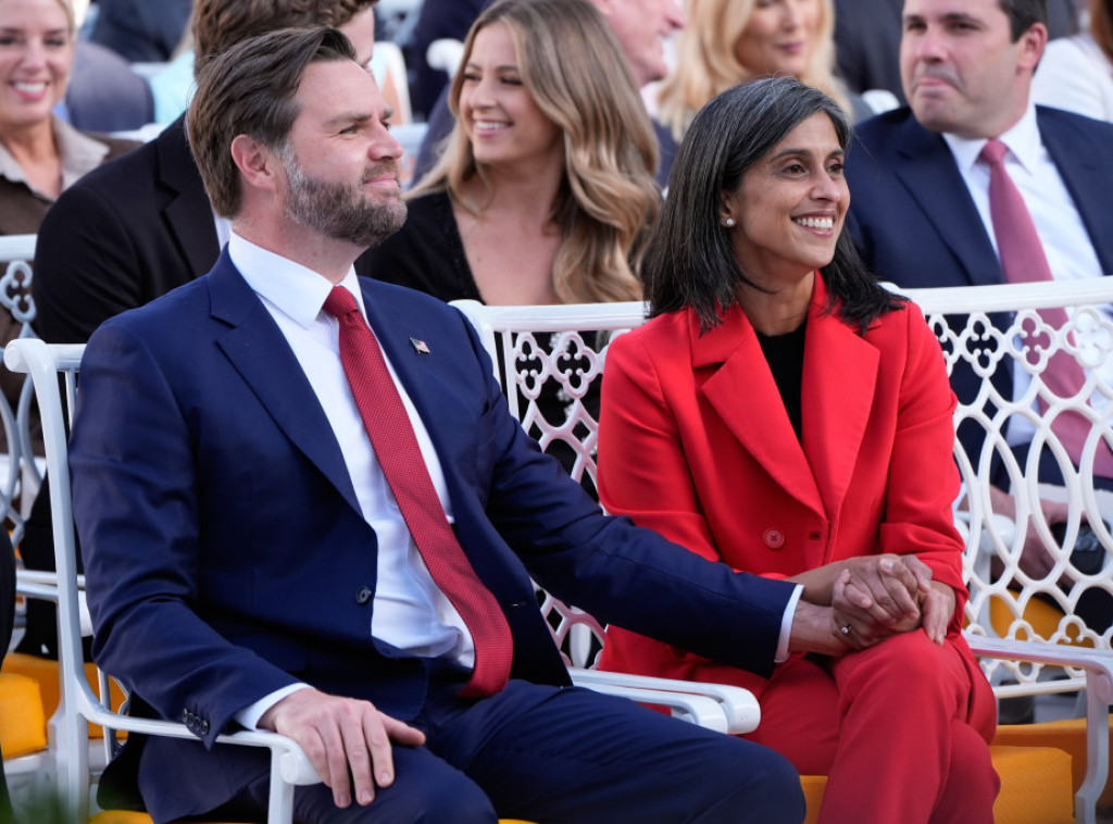 Džej Di Vens: Nadam se da će moja supruga Uša postati hrišćanka