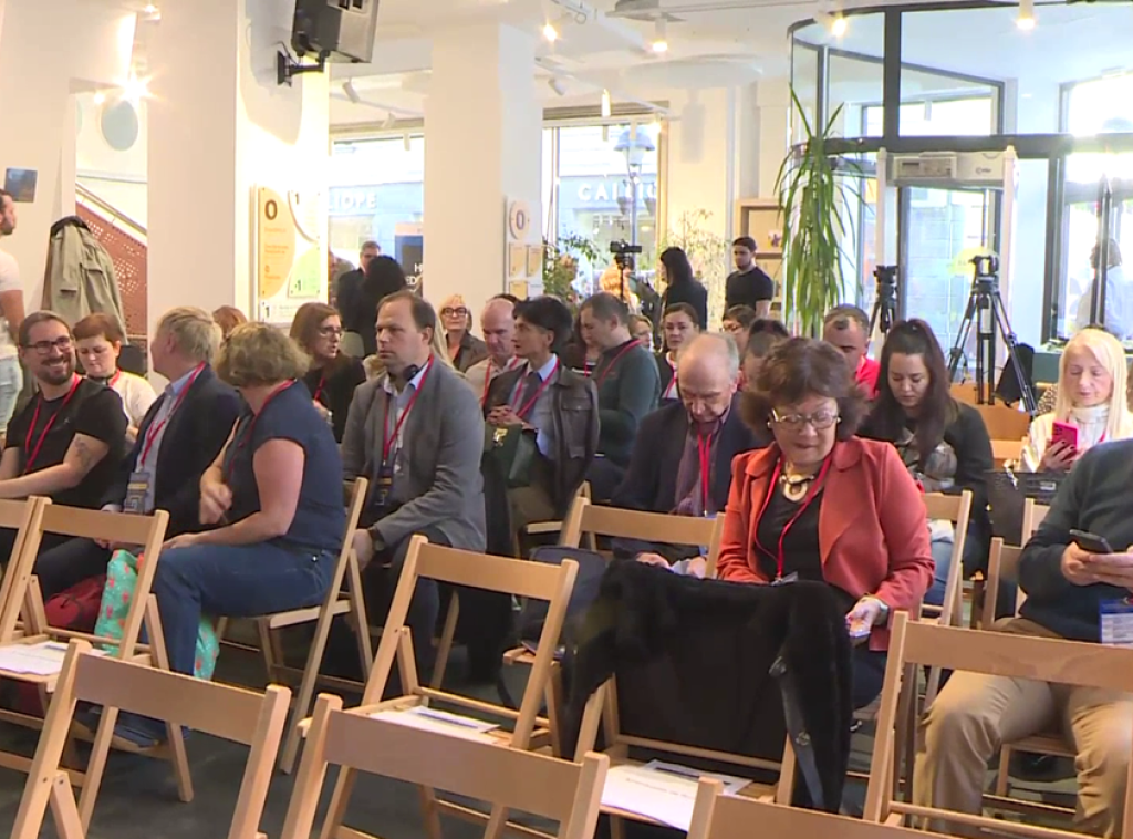 Ambasadori: Istorija je važna zbog procesa pomirenja