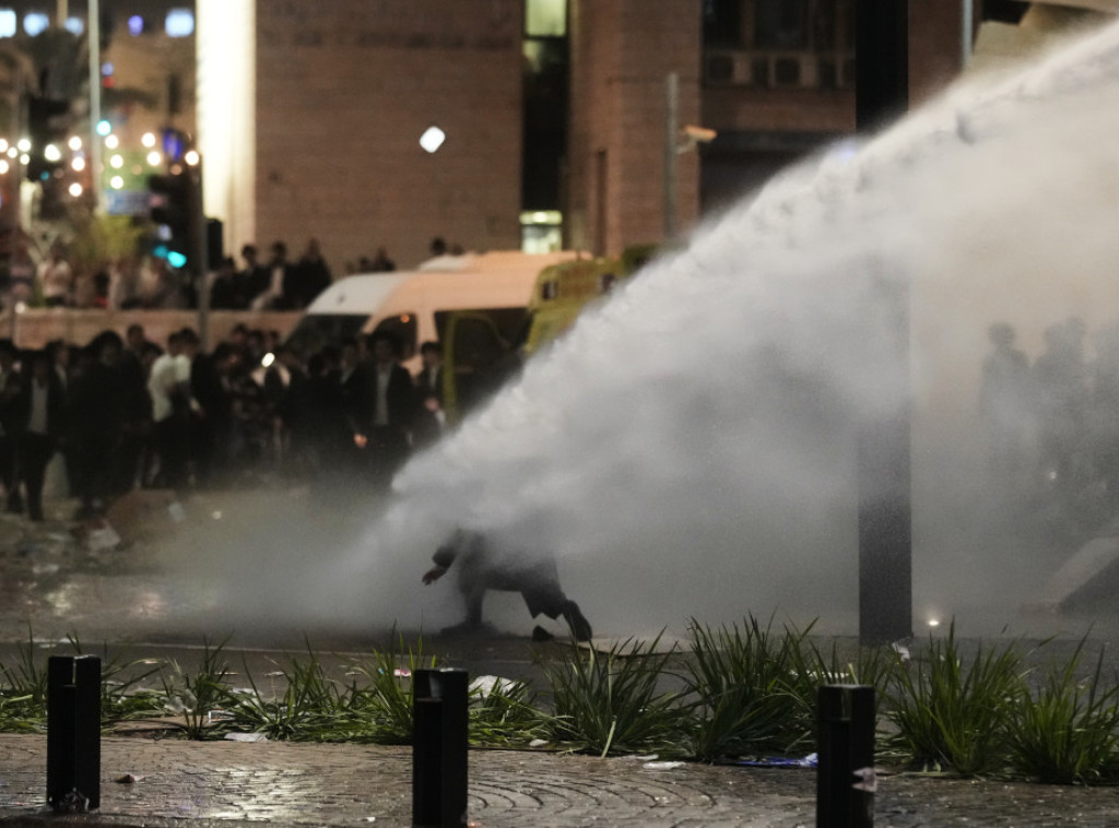 Masovni protest ultra-ortodoksne zajednice protiv regrutacije blokirao Jerusalim