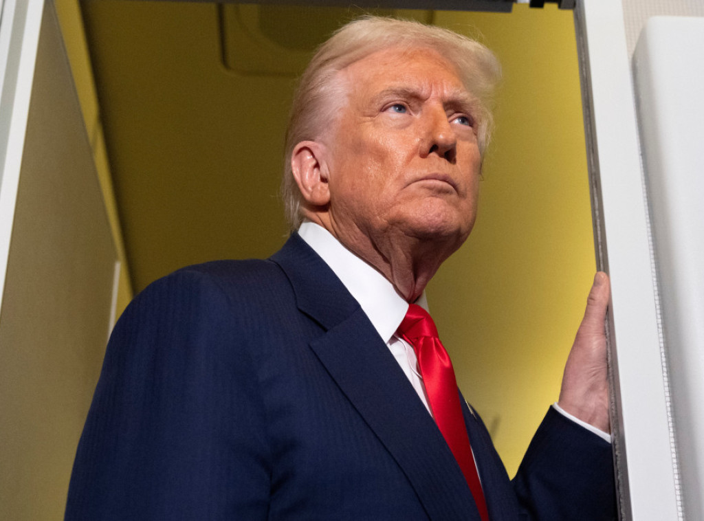 Tramp postavio gornju granicu za prijem izbeglica u SAD na 7.500 za fiskalnu 2026. godinu