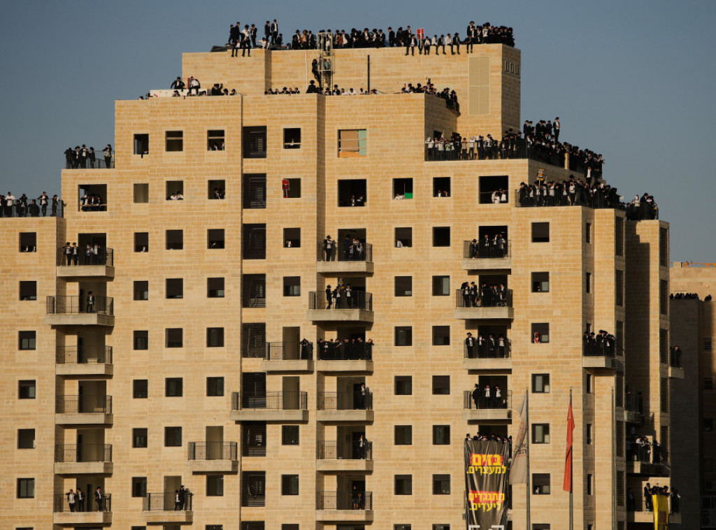 Muškarac poginuo padom sa nebodera tokom ultraortodoksnih protesta u Jerusalimu