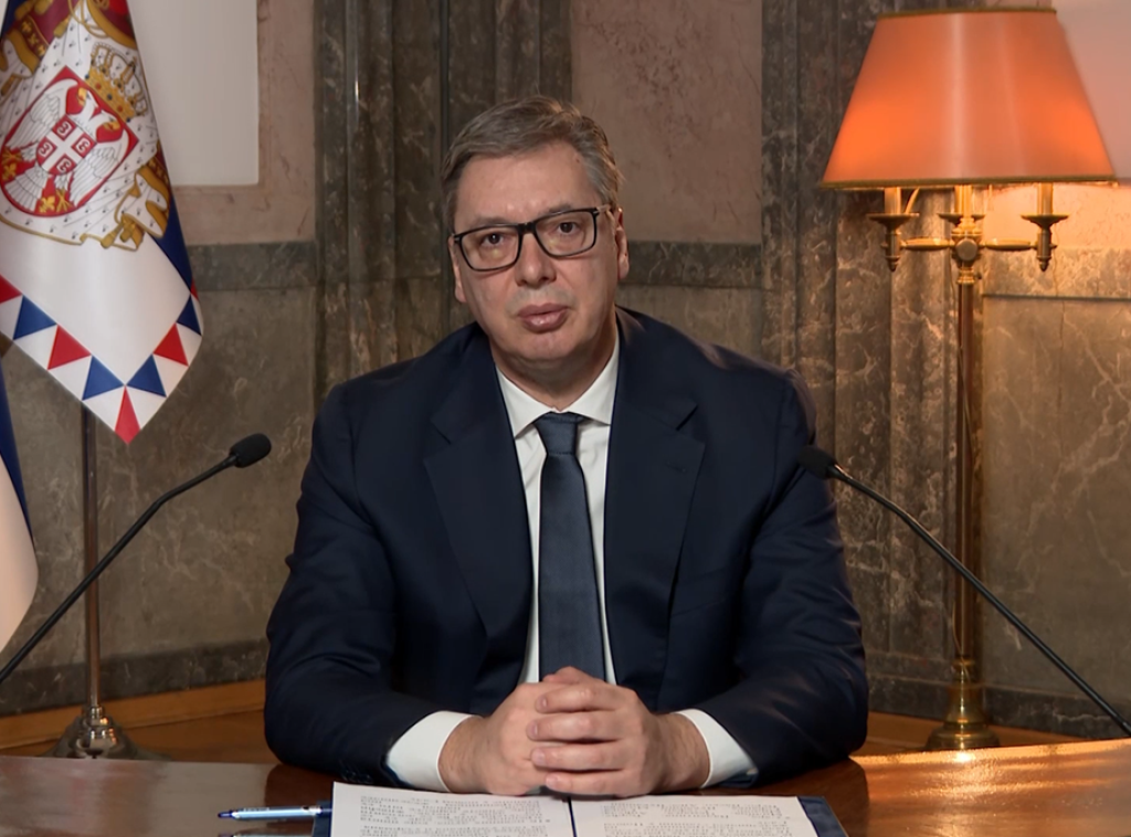 Vučić: Pozivam još jednom na dijalog, iskažimo poštovanje prema stradalima