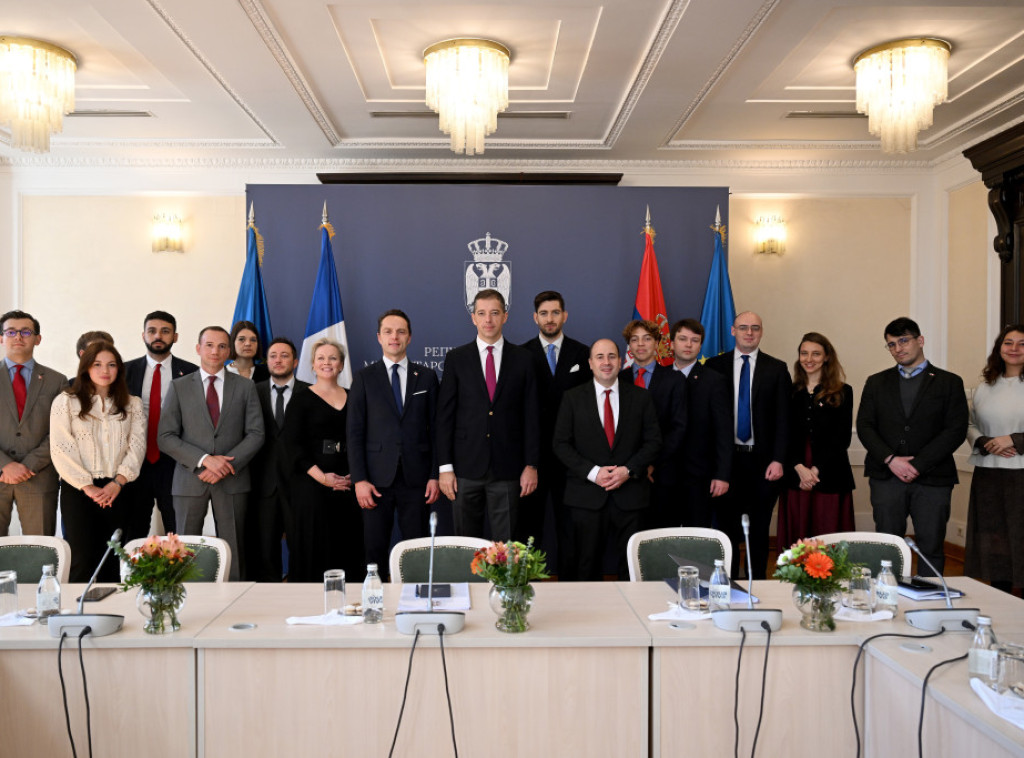 Ministar Đurić razgovarao sa delegacijom francuskog Instituta o spoljnopolitičkim prioritetima Srbije