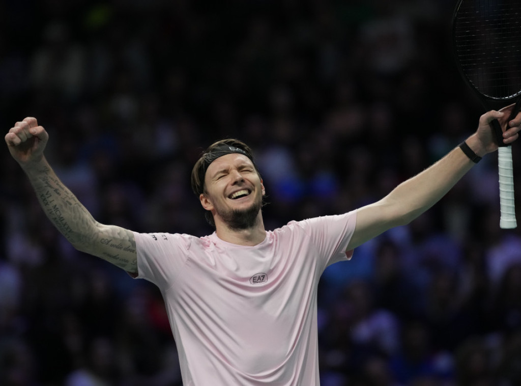 Kazahstanski teniser Aleksander Bublik plasirao se u polufinale mastersa u Parizu