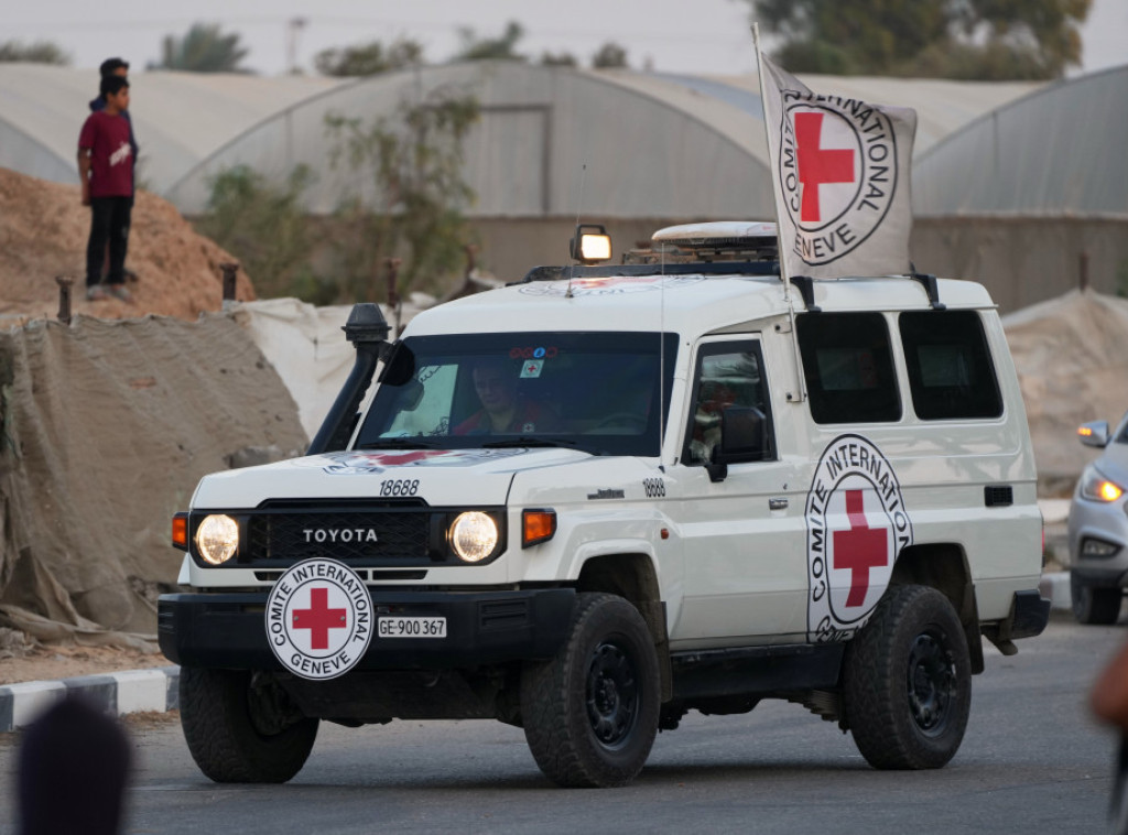 Crveni krst predao Gazi tela 15 Palestinaca nakon pronalaska tela izraelskog taoca