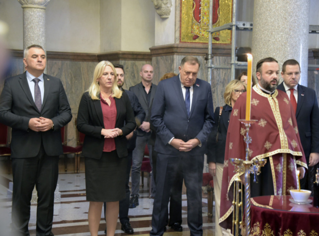 Željka Cvijanović: Republika Srpska danas tuguje sa Srbijom obeležavajući godišnjicu tragedije u Novom Sadu