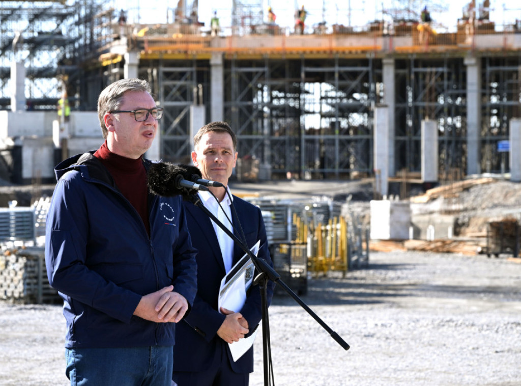 Vučić: Ponosan sam kako smo mirno i dostojanstveno obeležili dan tuge