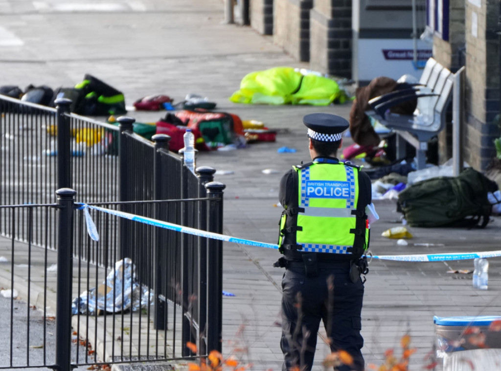 London: Radnik koji je spasao živote mnogih ljudi od napadača u vozu životno ugrožen