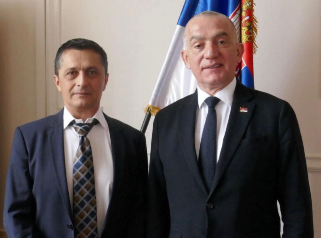 Ministar Vujić razgovarao sa predsednicima sudova i tužiocima u Nišu