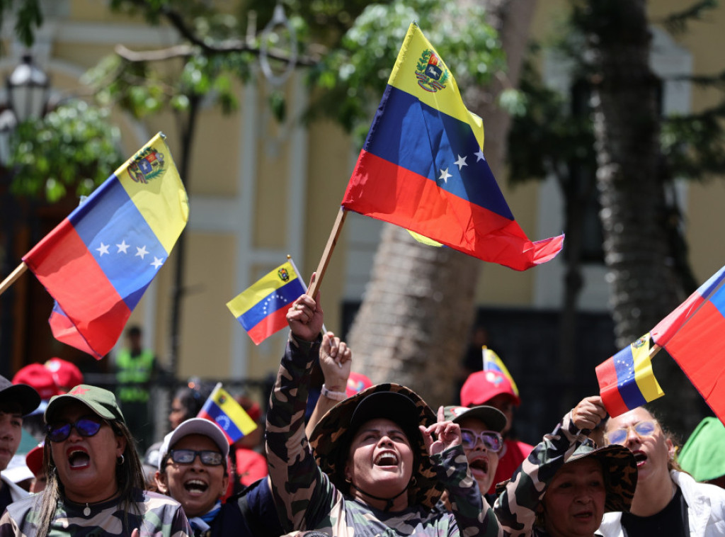 Karl Bilt: Sve ukazuje na to da će Donald Tramp napasti Venecuelu