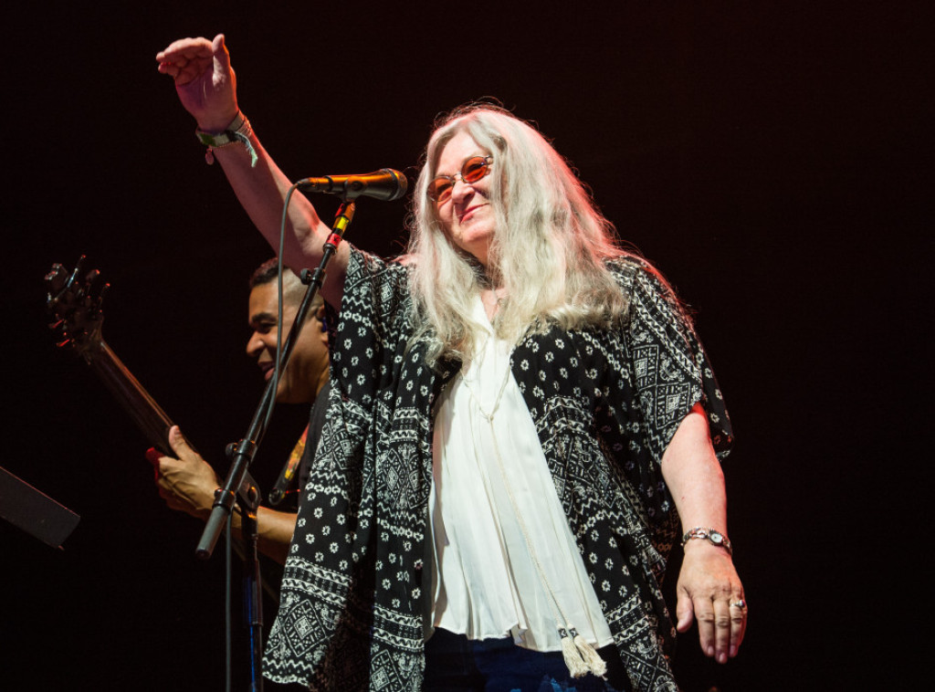 Preminula Dona Džin Godšo-Makej, pevačica grupe "Grateful Dead"