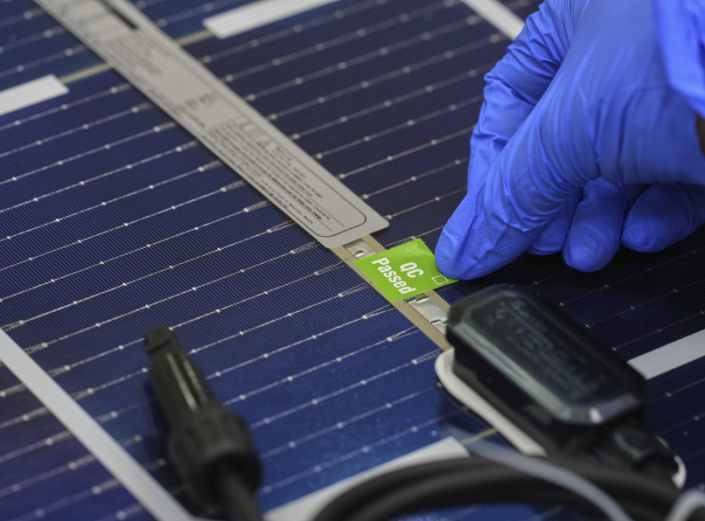 Australija će nekim stanovnicima obezbediti tri sata besplatne solarne energije dnevno