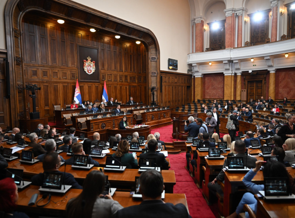 Skupština završila rad, nastavak sutra u 10 sati