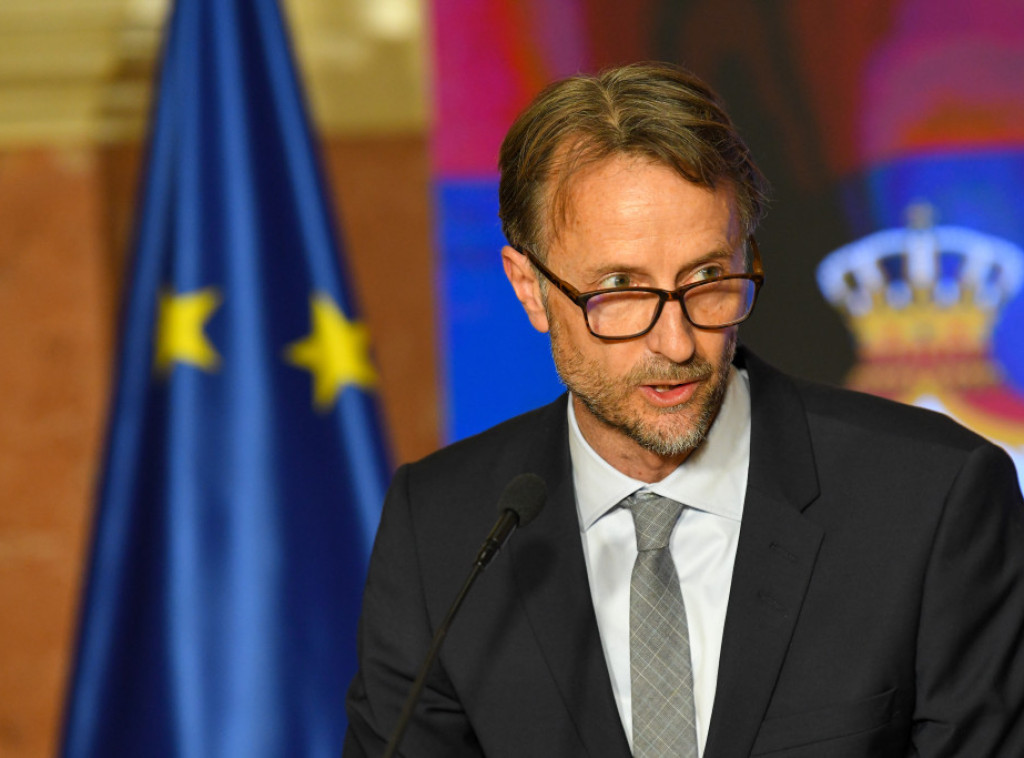 Fon Bekerat: Brisel čvrsto veruje da je budućnost Srbije u EU