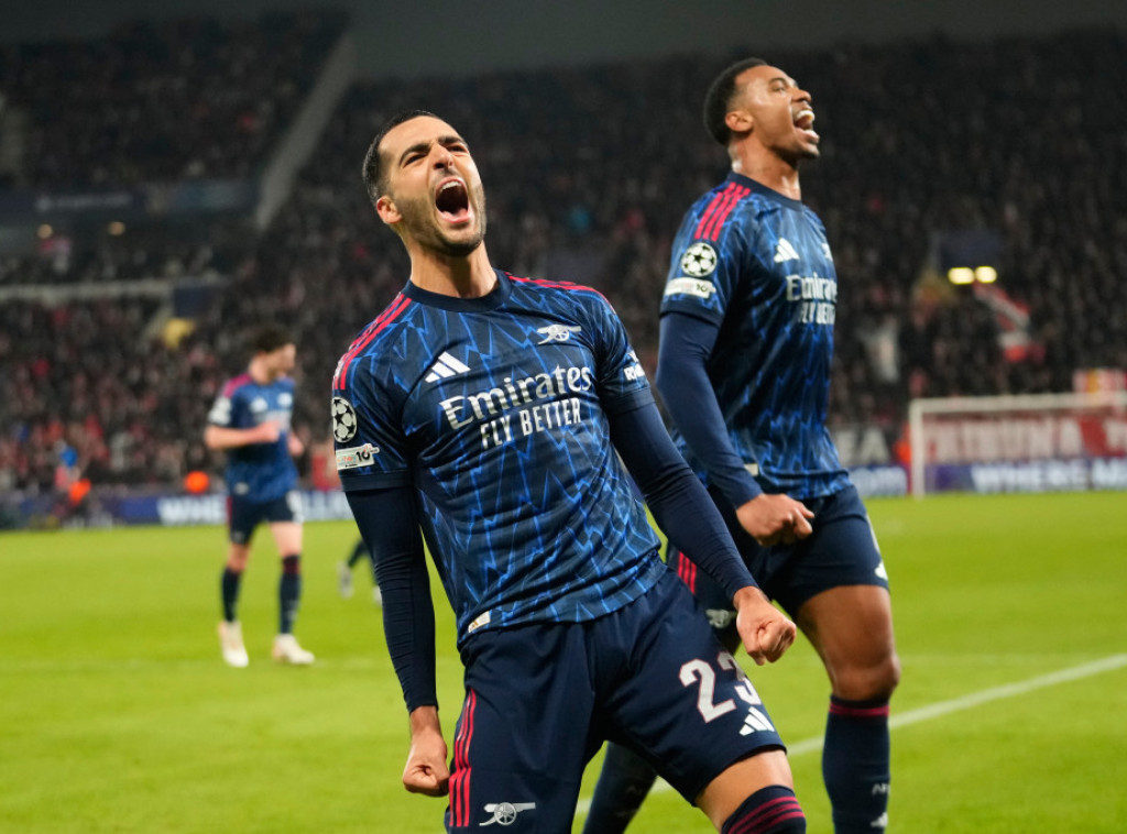 Fudbaleri Arsenala deklasirali Slaviju u Pragu, Napoli i Ajntraht remizirali