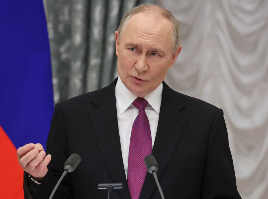 Putin: Rusija je započela serijsku proizvodnju raketnog sistema "orešnik"